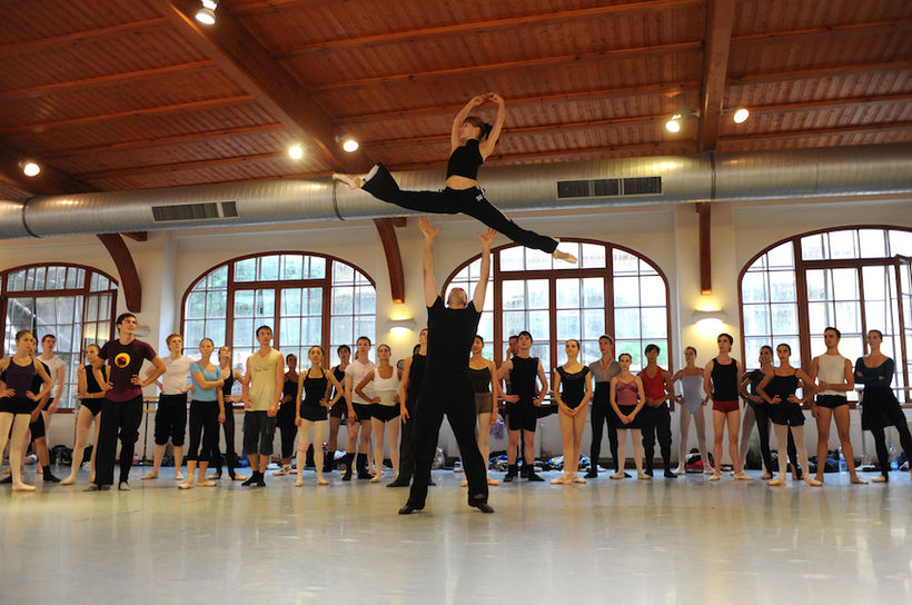 Daria Klimentová a Tamas Solymosi při výuce na International Ballet Masterclasses v Praze. Foto: soukr. archiv D.K.